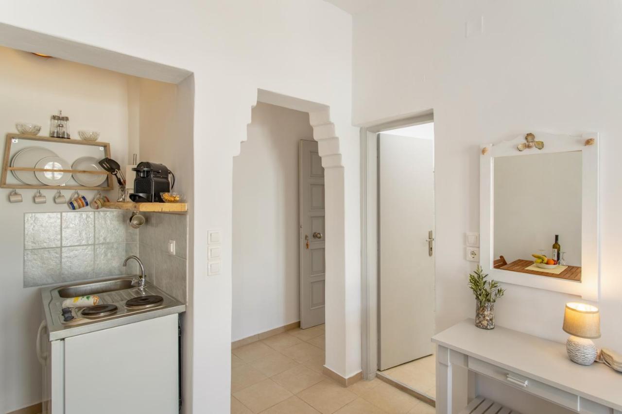 Yialos Rooms Piso Livadi Exterior foto